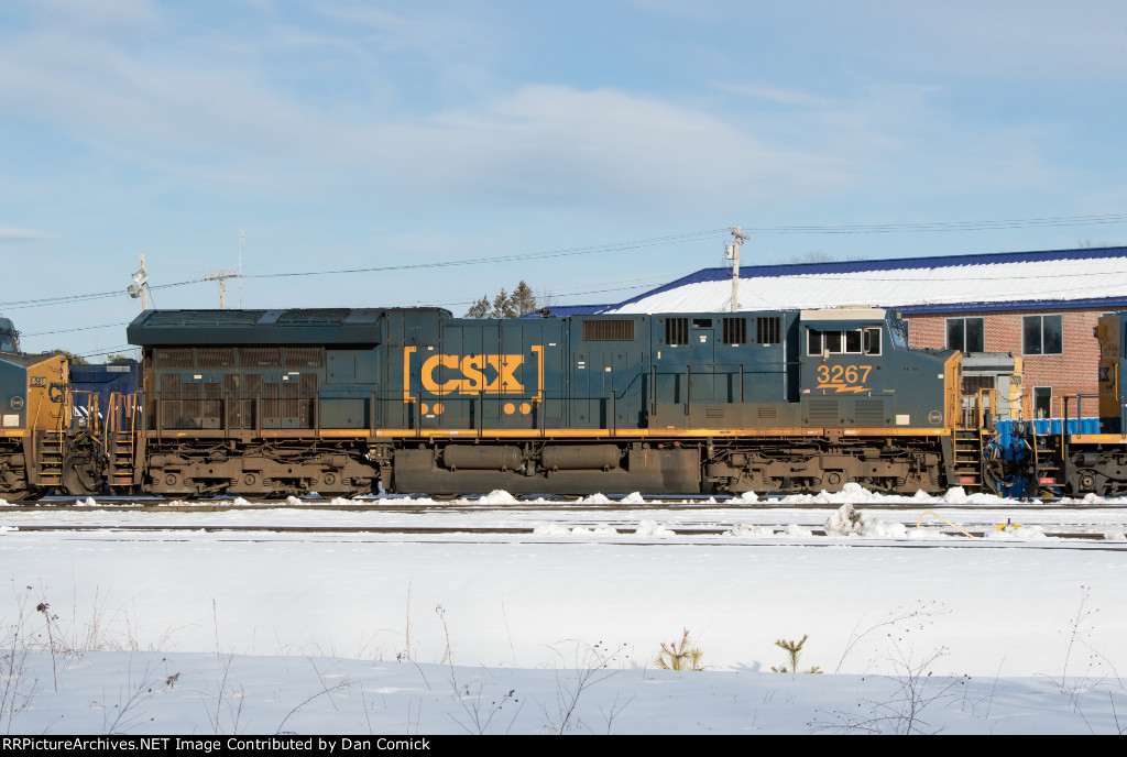 CSXT 3267